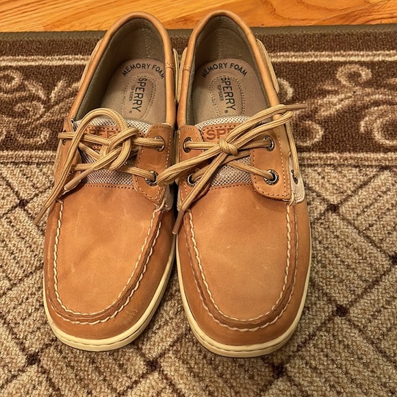 Women's Sperry Boat Shoes Slip Ons Flats Loafers - Comfortable and Lightweight - Picture 2 of 9